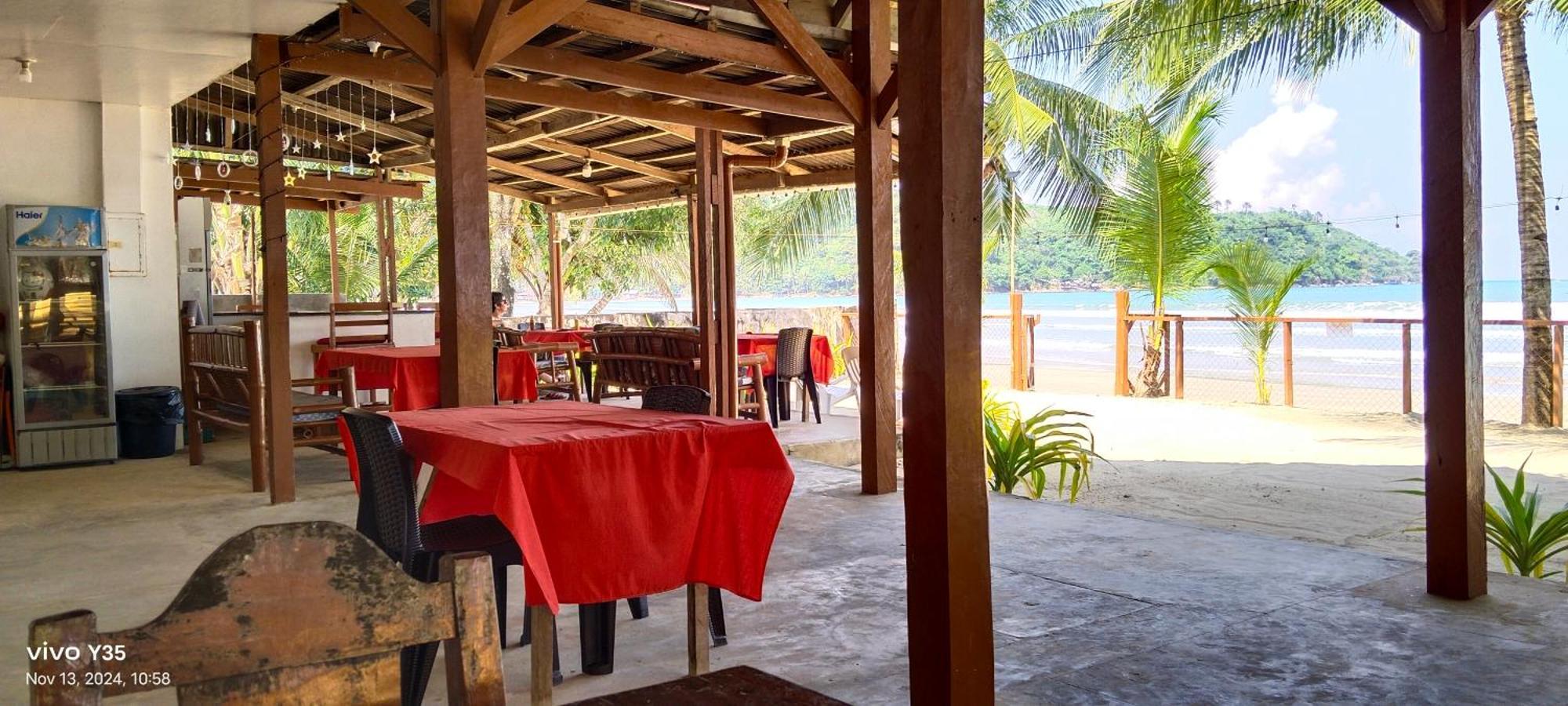 Bucana Beachfront Guesthouse El Nido Eksteriør billede